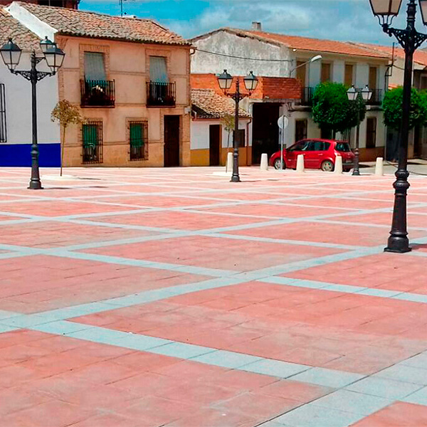 plaza san carlos del valle1